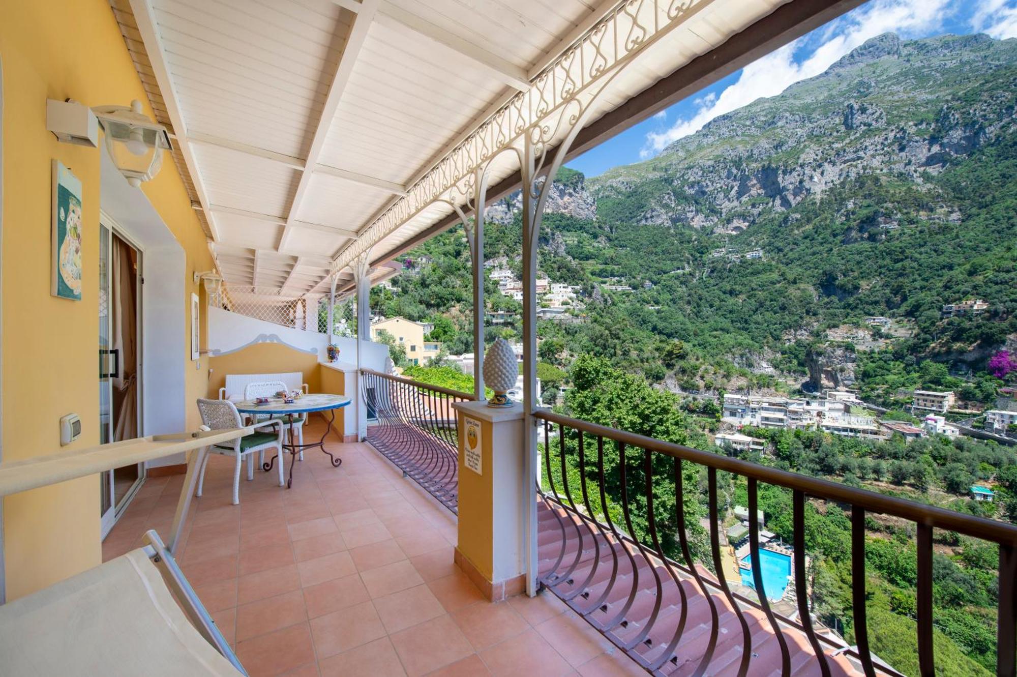 Casa Le Terrazze Apartment Positano Ngoại thất bức ảnh